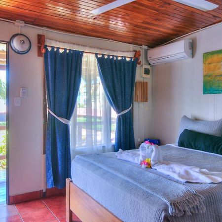 Clarita'S Hotel Jacó Kültér fotó